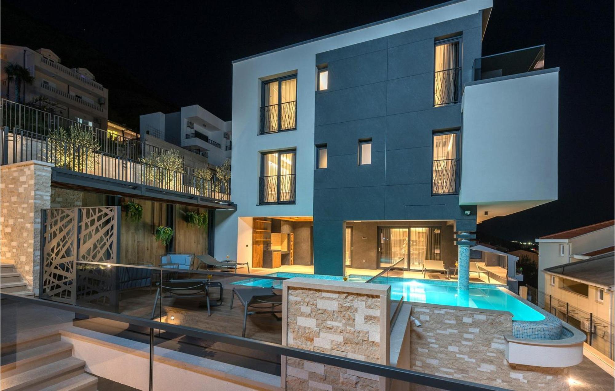 Holiday home Horatia *